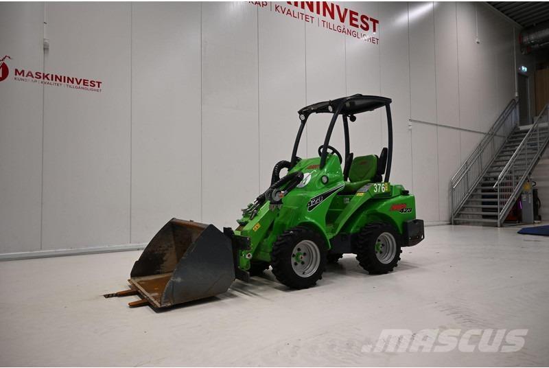 Avant 423 Kolesové nakladače