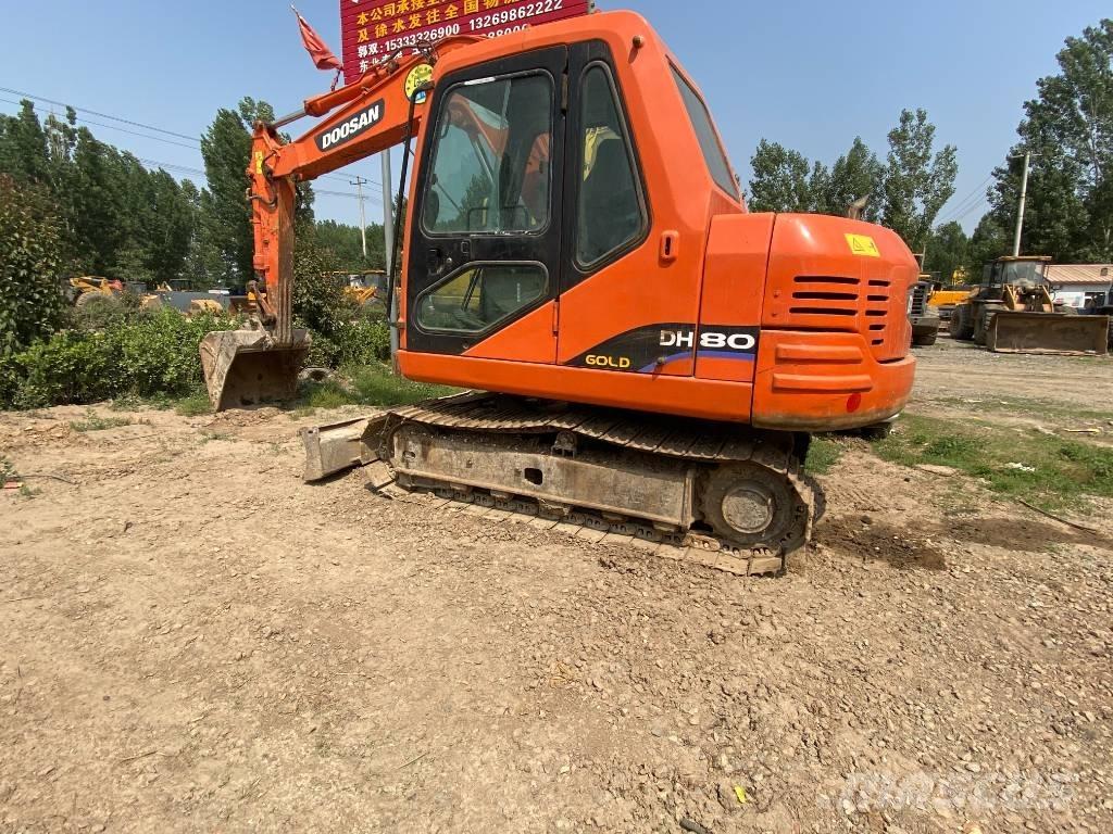 Doosan DH80 Pásové rýpadlá