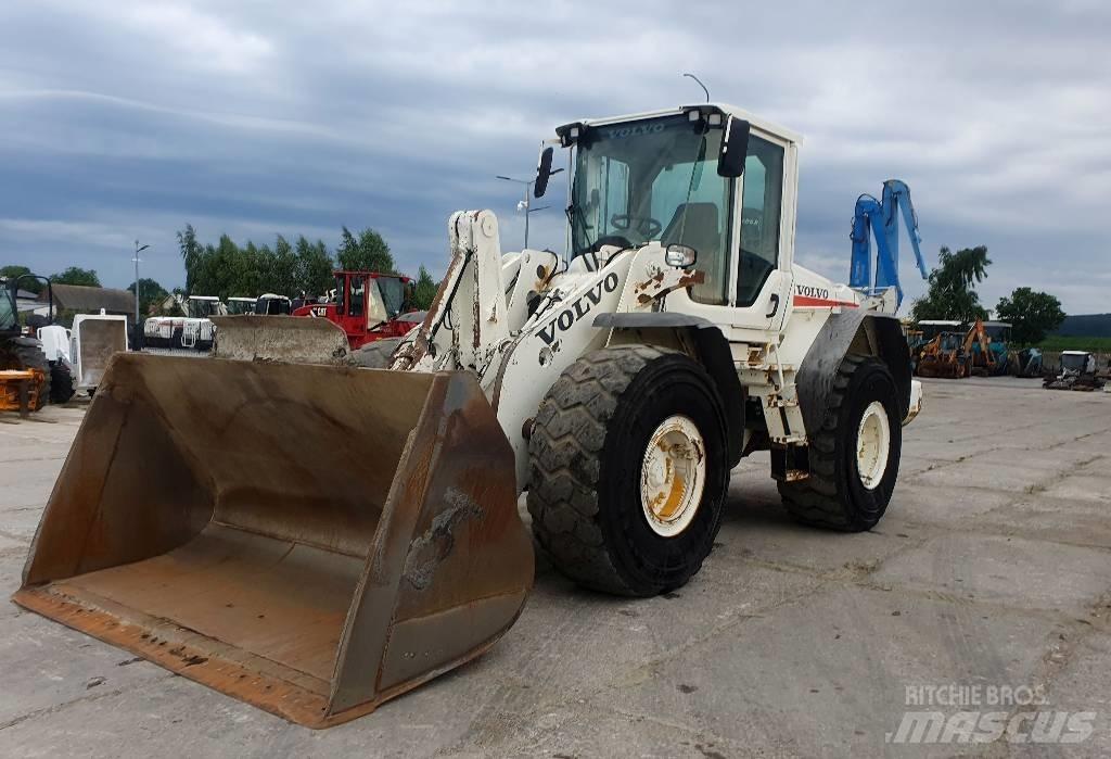 Volvo L 110 F Kolesové nakladače