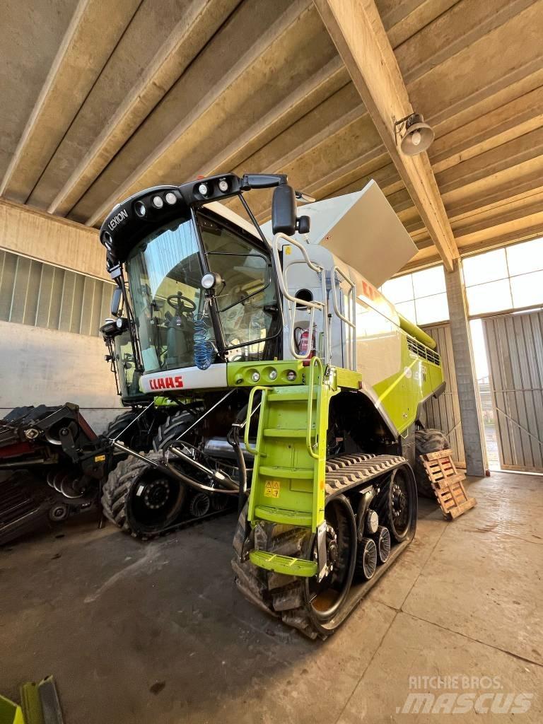 CLAAS Lexion 760 TT Kombinované zberacie stroje