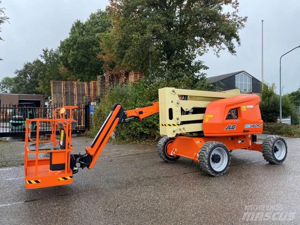 JLG EC450AJ Kĺbové plošiny