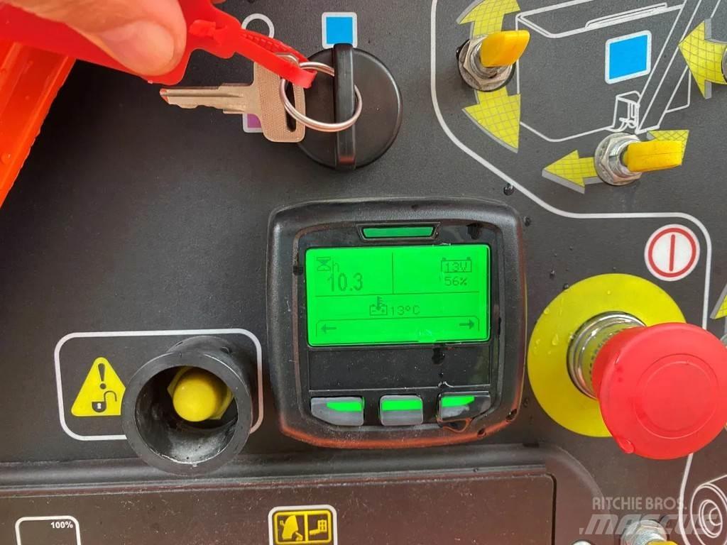 JLG EC450AJ Kĺbové plošiny