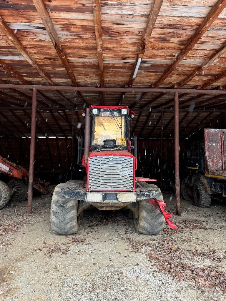 Valmet 840.4 Lesné traktory