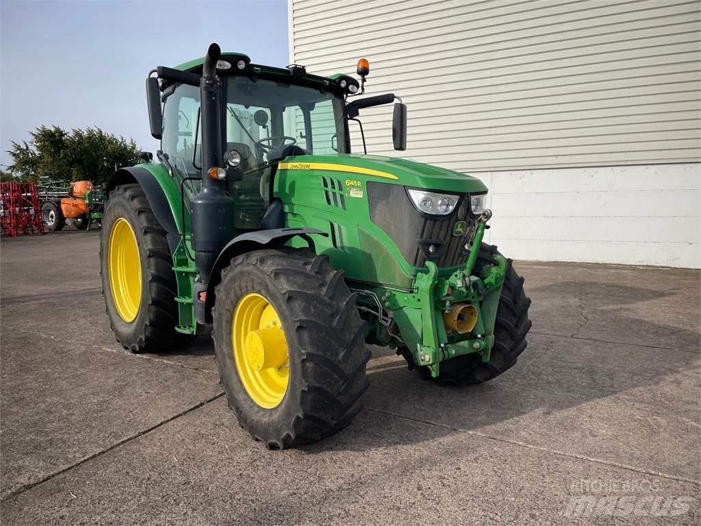 John Deere 6145R Traktory