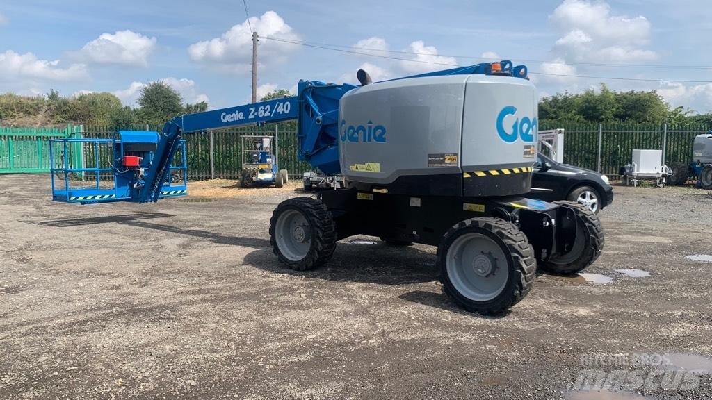 Genie Z62/40 JRT Kĺbové plošiny
