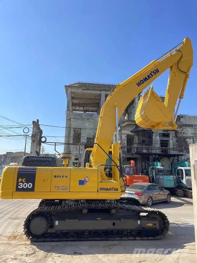 Komatsu PC 300 LC-7 Pásové rýpadlá