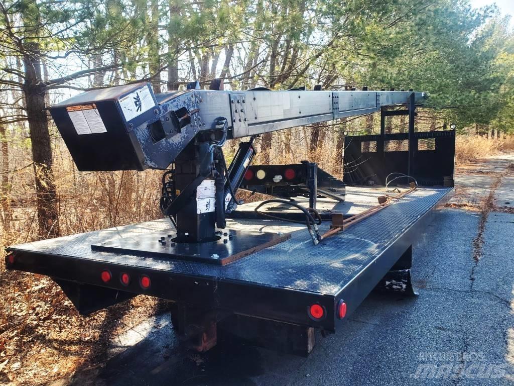 Cleasby FBR-640 Stroje pre manipuláciu s odpadom