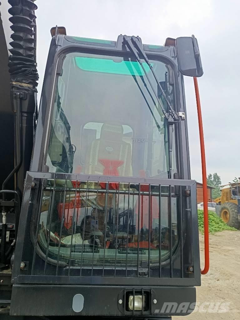Volvo EC 140 Pásové rýpadlá