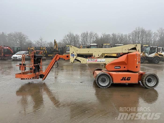 JLG E450AJ Ďalšie zdvíhacie zariadenia a plošiny