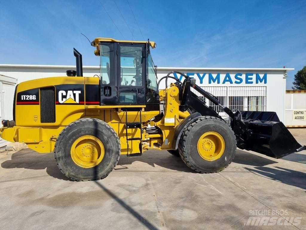CAT IT 28 G Kolesové nakladače