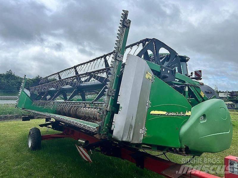 John Deere 622R Kombajnove hlavice