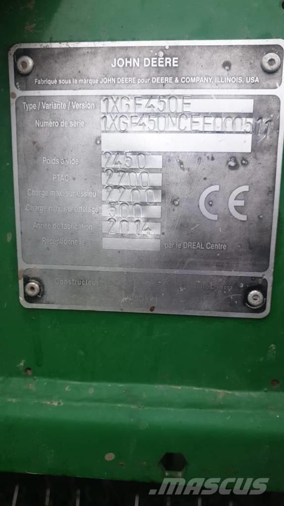 John Deere F 450 Lisy na okrúhle balíky