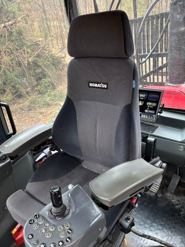 Komatsu 840.4 Lesné traktory