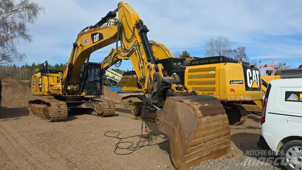 CAT 336 F L Pásové rýpadlá
