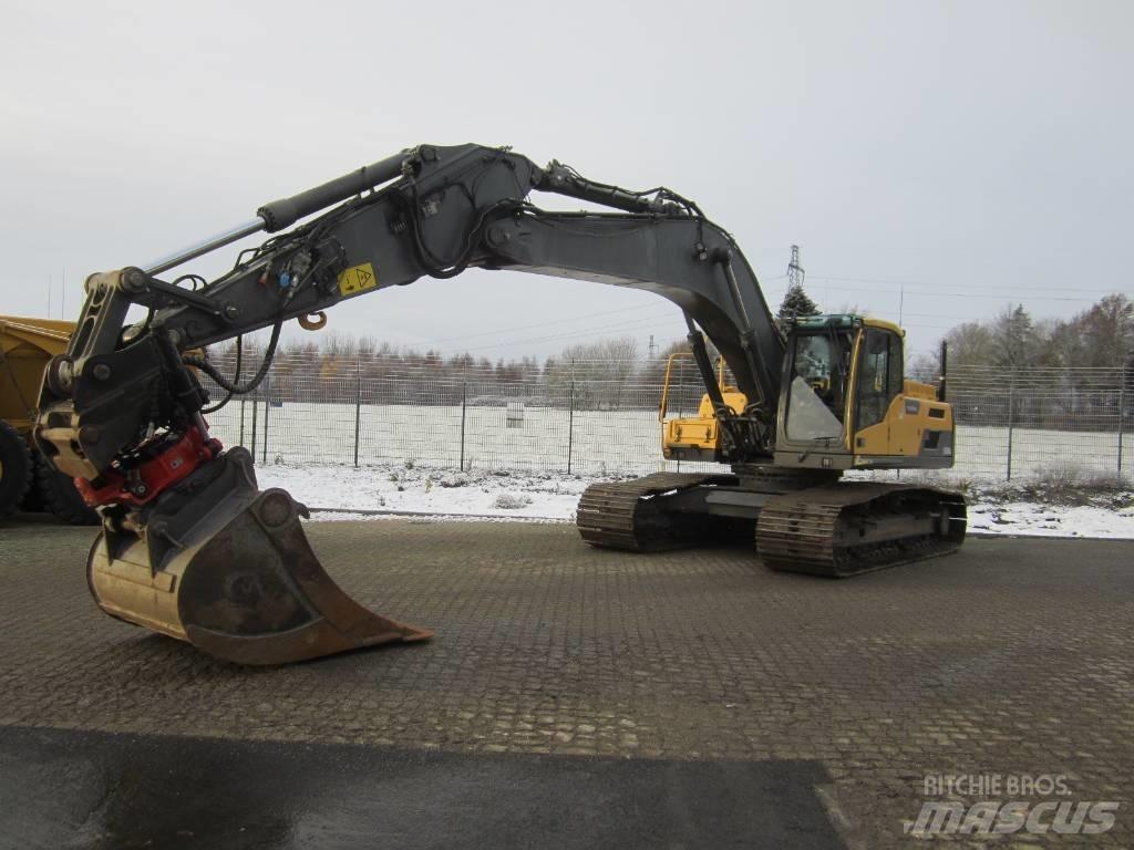 Volvo EC 300 D L Pásové rýpadlá