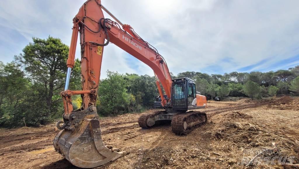 Hitachi ZX350LCN Pásové rýpadlá