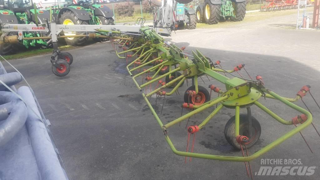 CLAAS VOLTO 1300 T Obracače a zhrabovače sena