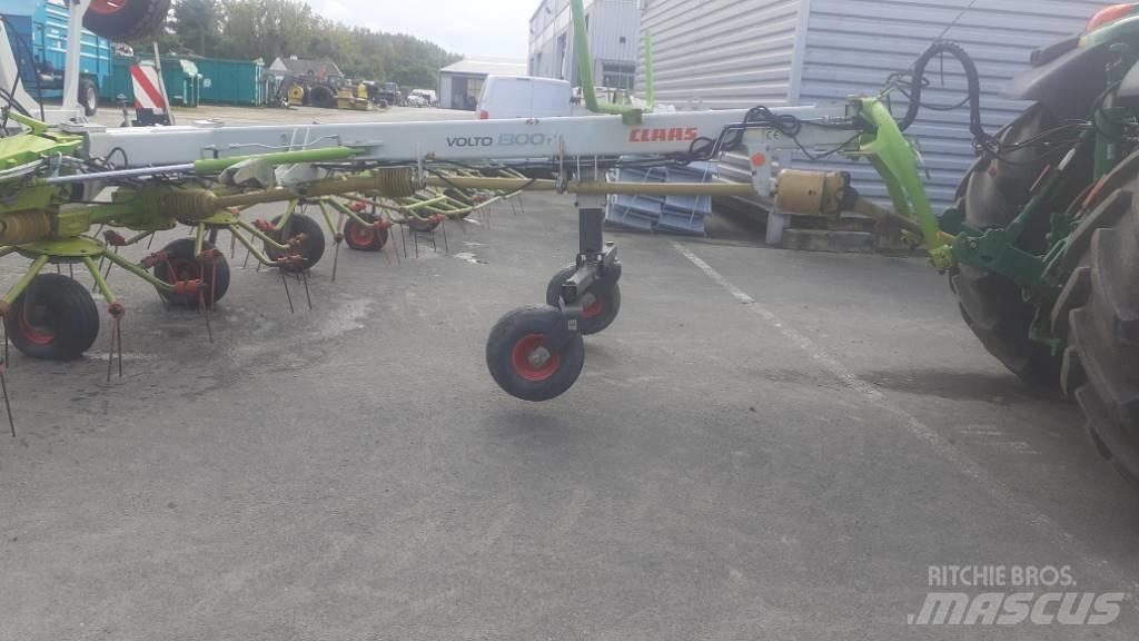 CLAAS VOLTO 1300 T Obracače a zhrabovače sena