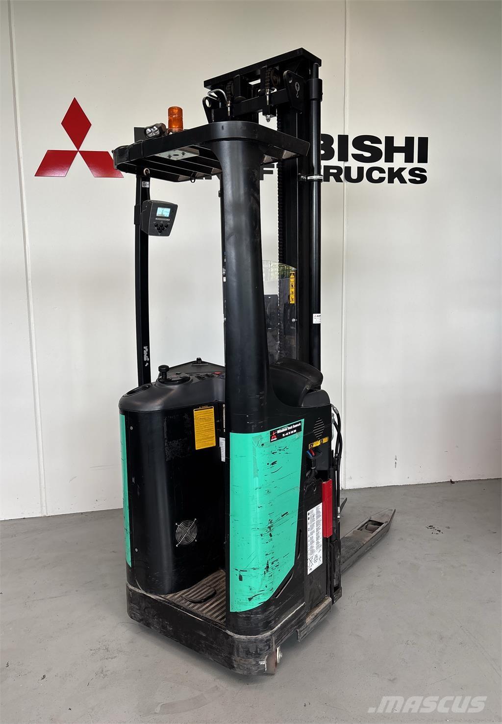 Mitsubishi SBR16N Samohybné vozíky