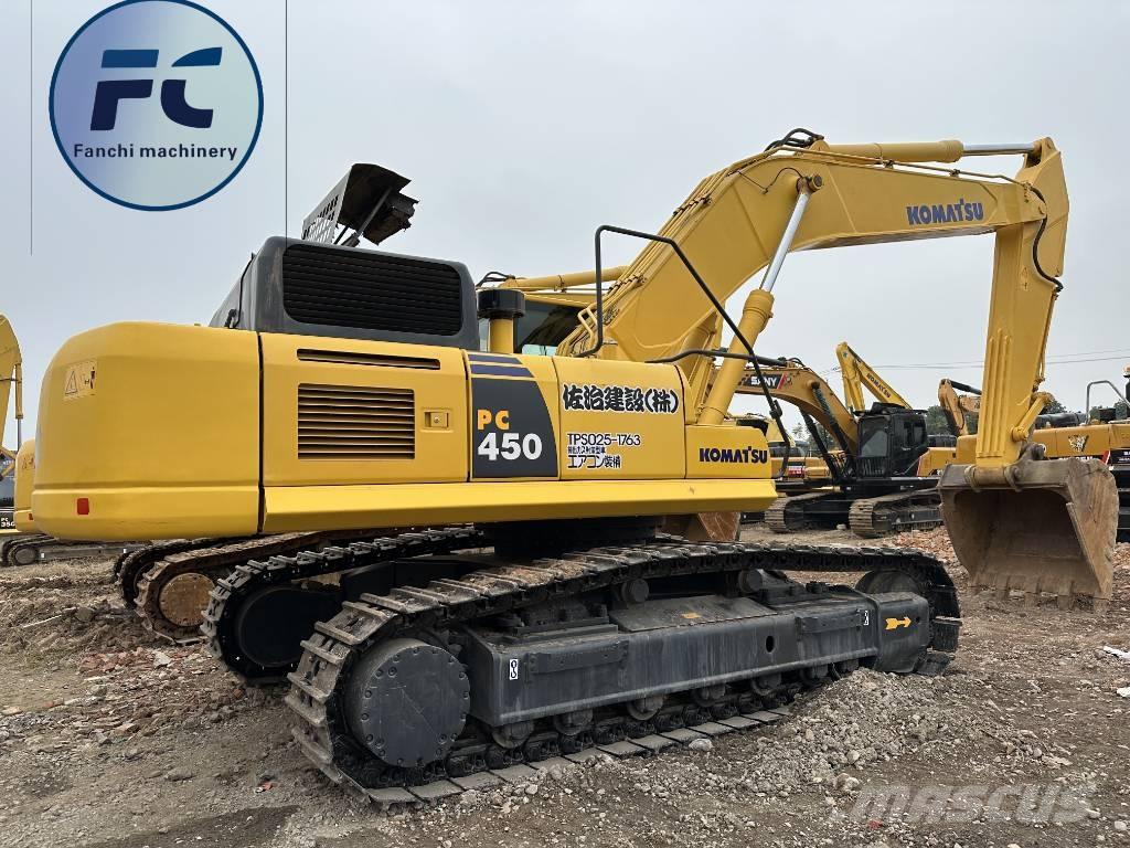 Komatsu 450 Pásové rýpadlá