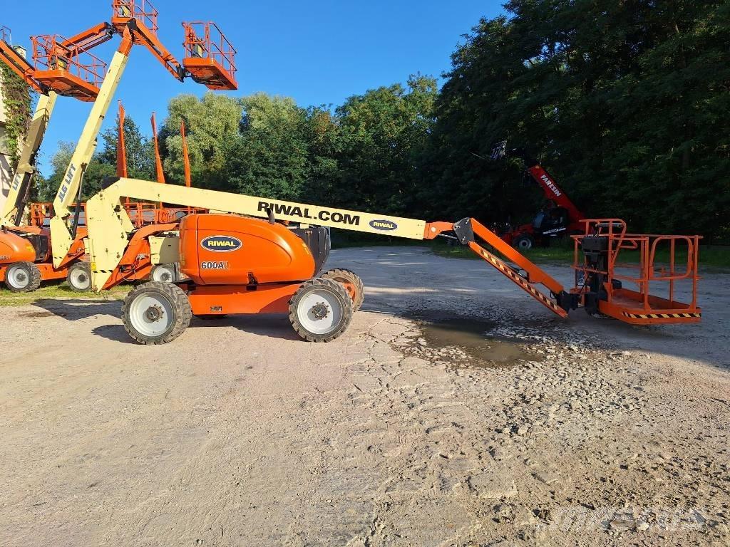 JLG 600AJ Kĺbové plošiny