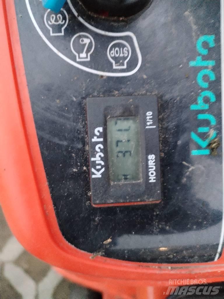 Kubota GZD 21 Samochodné kosačky