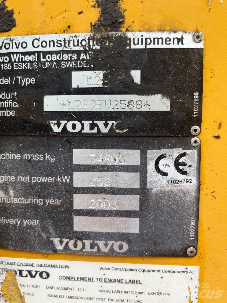 Volvo L 220 E Kolesové nakladače