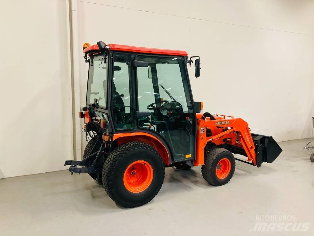 Kubota B2530 Kompaktné traktory