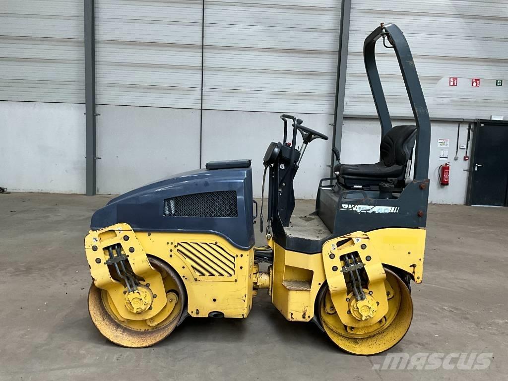Bomag BW 100 AD-4 Tandemové valce