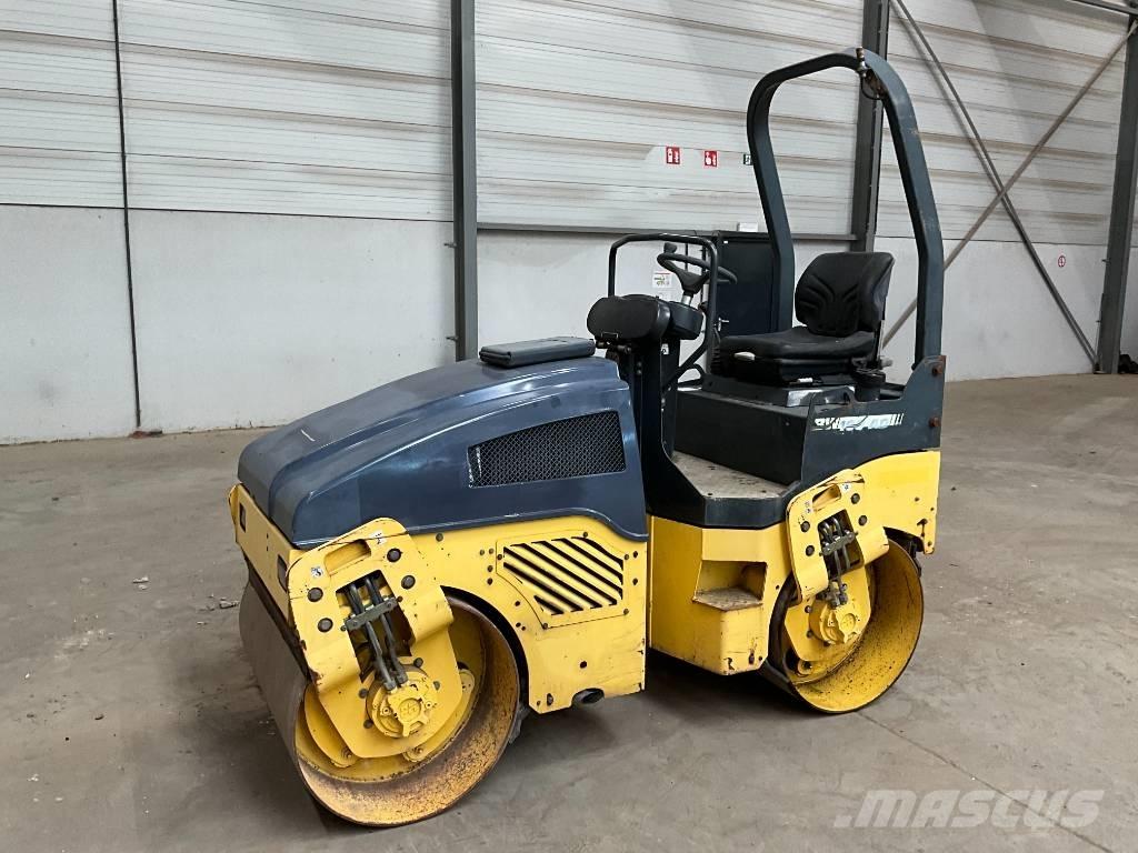 Bomag BW 100 AD-4 Tandemové valce