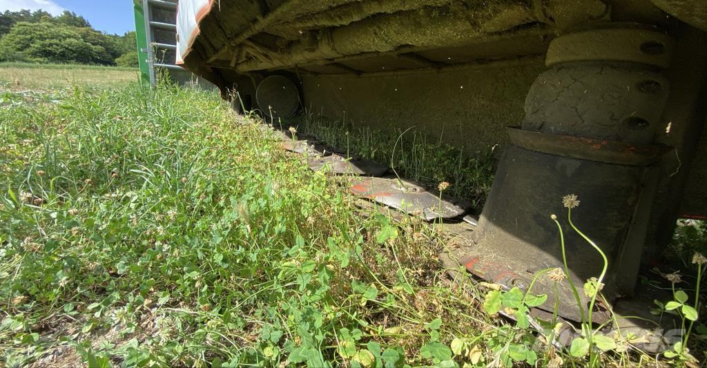 Kuhn GMD 4011-FF Žacie stroje