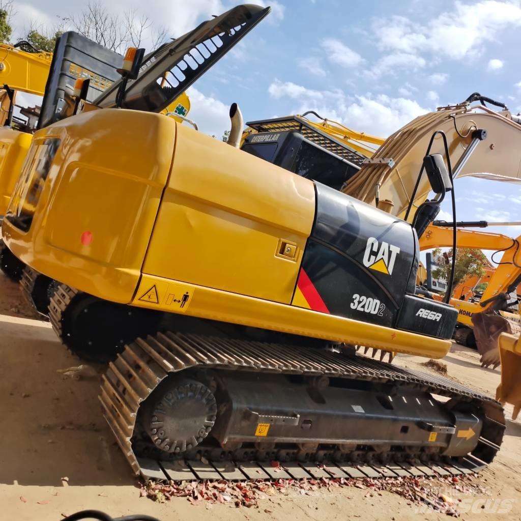CAT 320 D Pásové rýpadlá