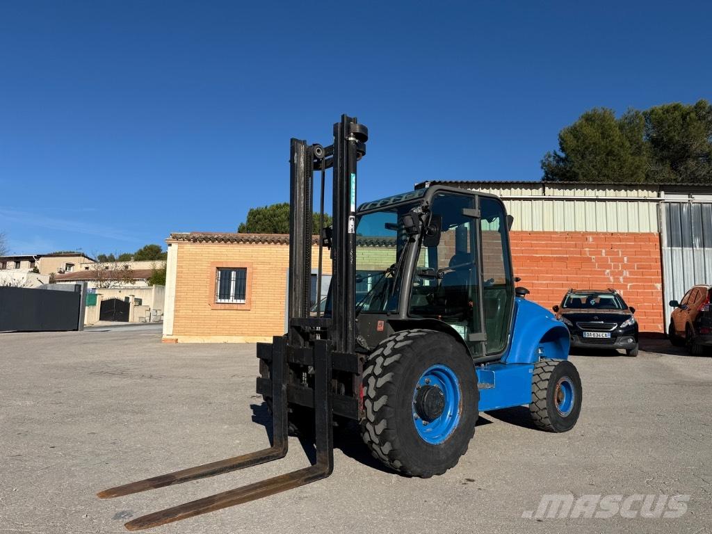 Ausa C 250 H Terénne vysokozdvižné vozíky