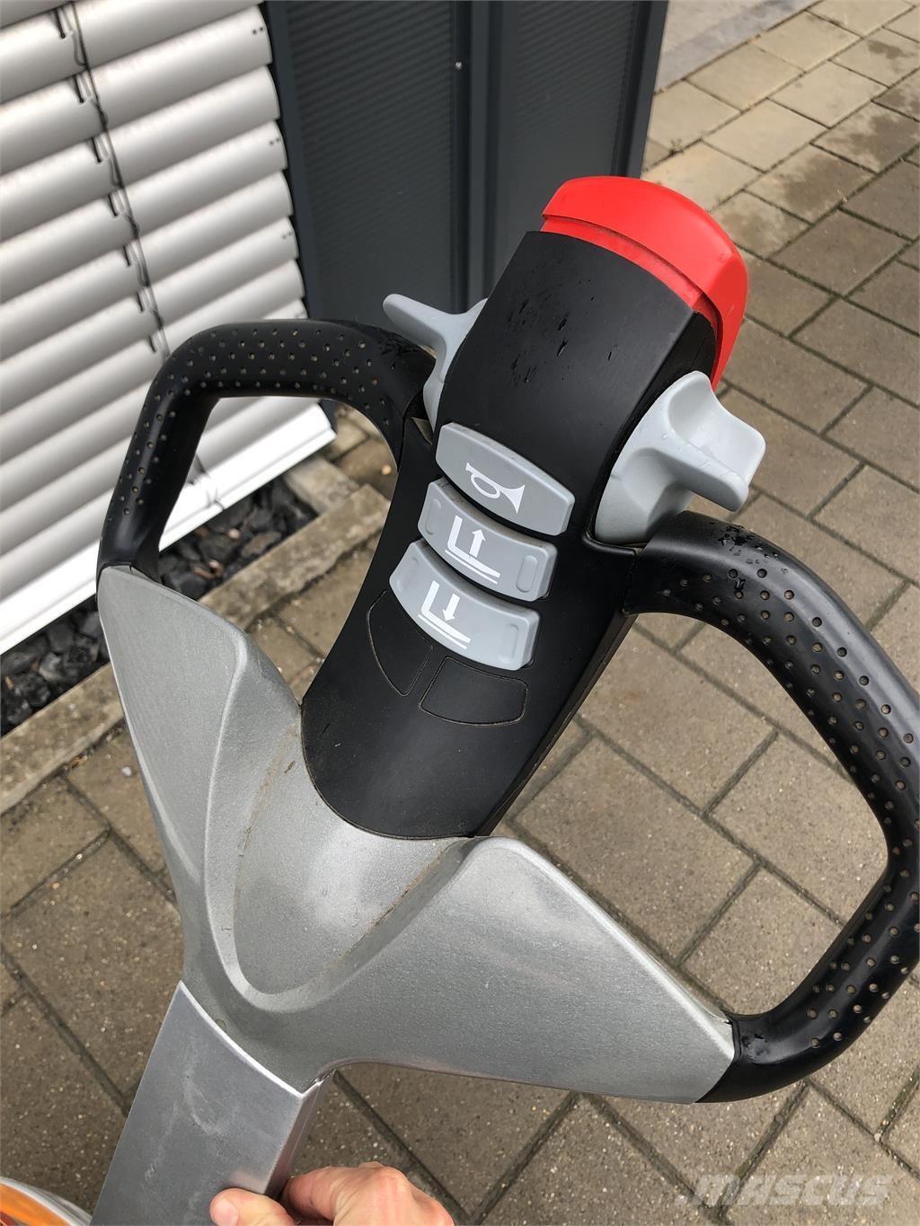 Still EXU16 Ručne vedené vysokozdvižné vozíky