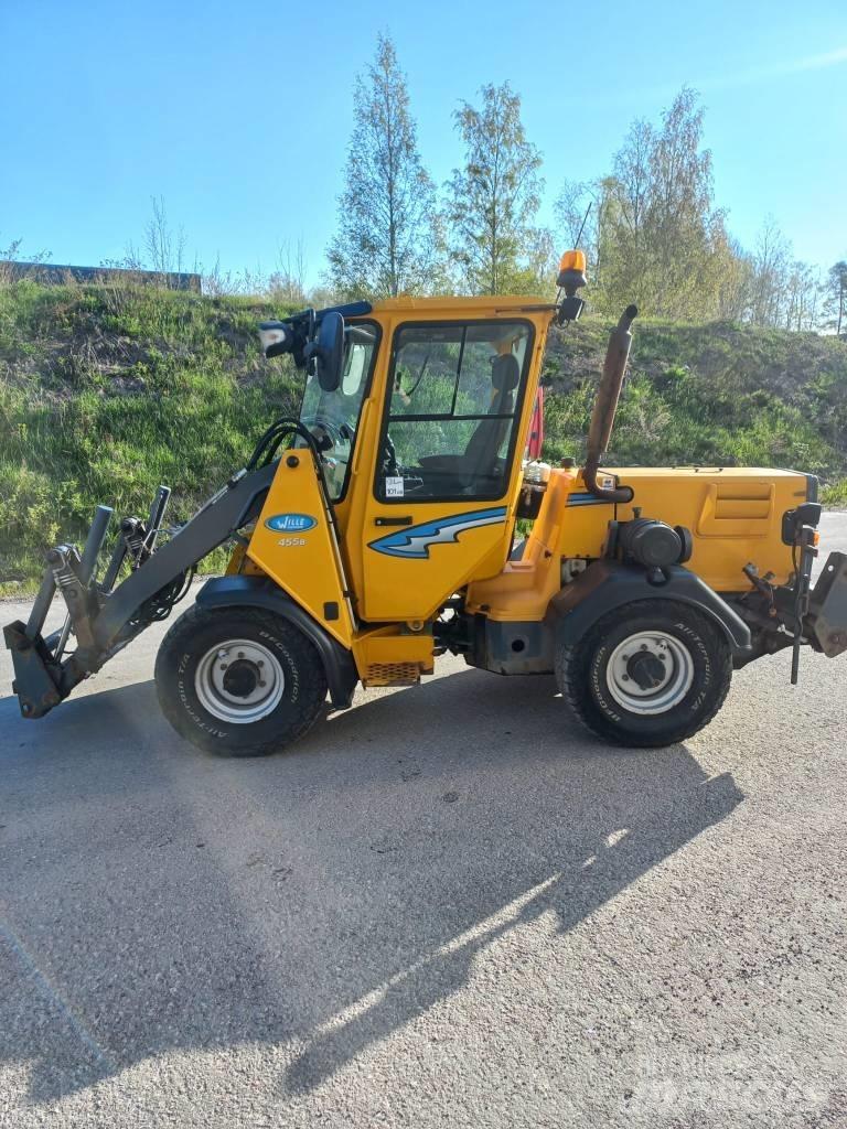 Wille 455 B Kompaktné traktory