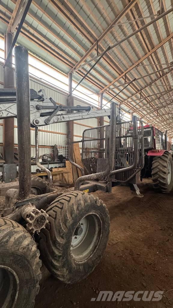 Belarus 1221.5 Traktory