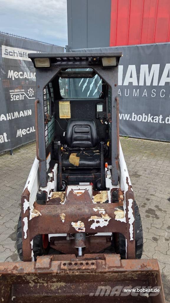 Bobcat 453 Šmykom riadené nakladače