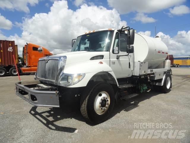 International 7500 Kombinované/Čerpacie cisterny
