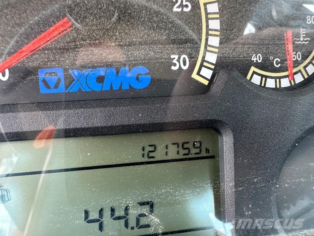 XCMG LW 700 KN Kolesové nakladače