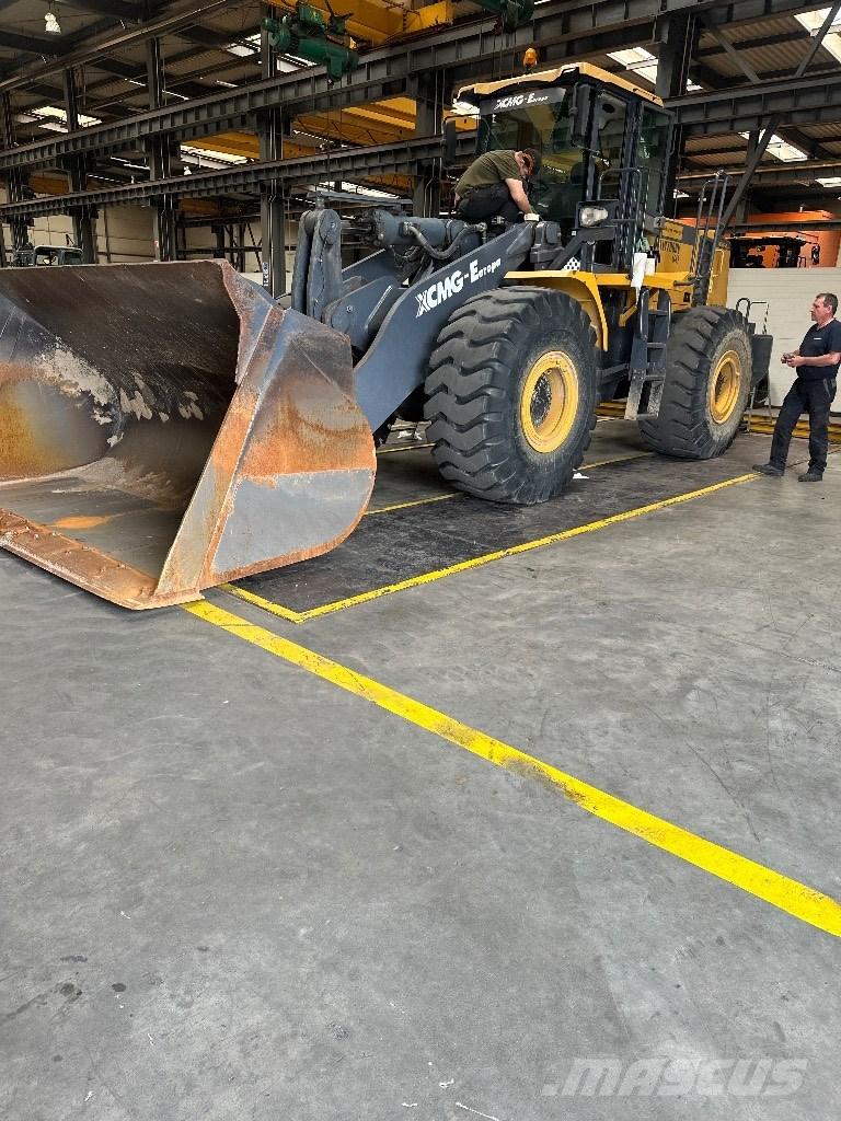 XCMG LW 700 KN Kolesové nakladače