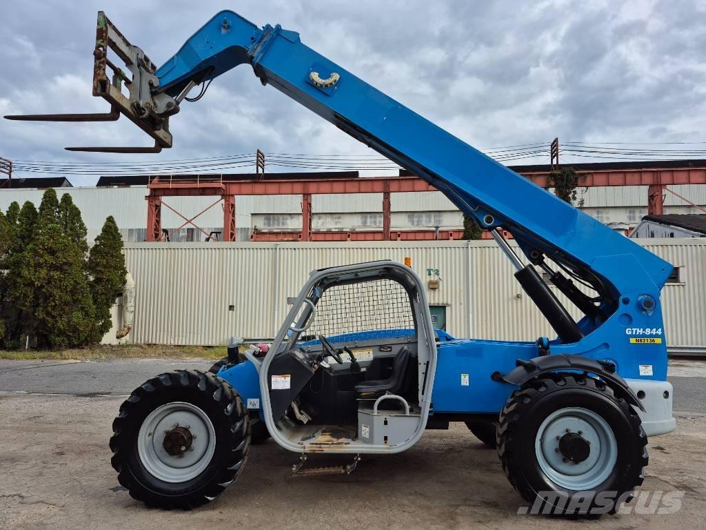 Genie GTH 844 Teleskopické manipulátory