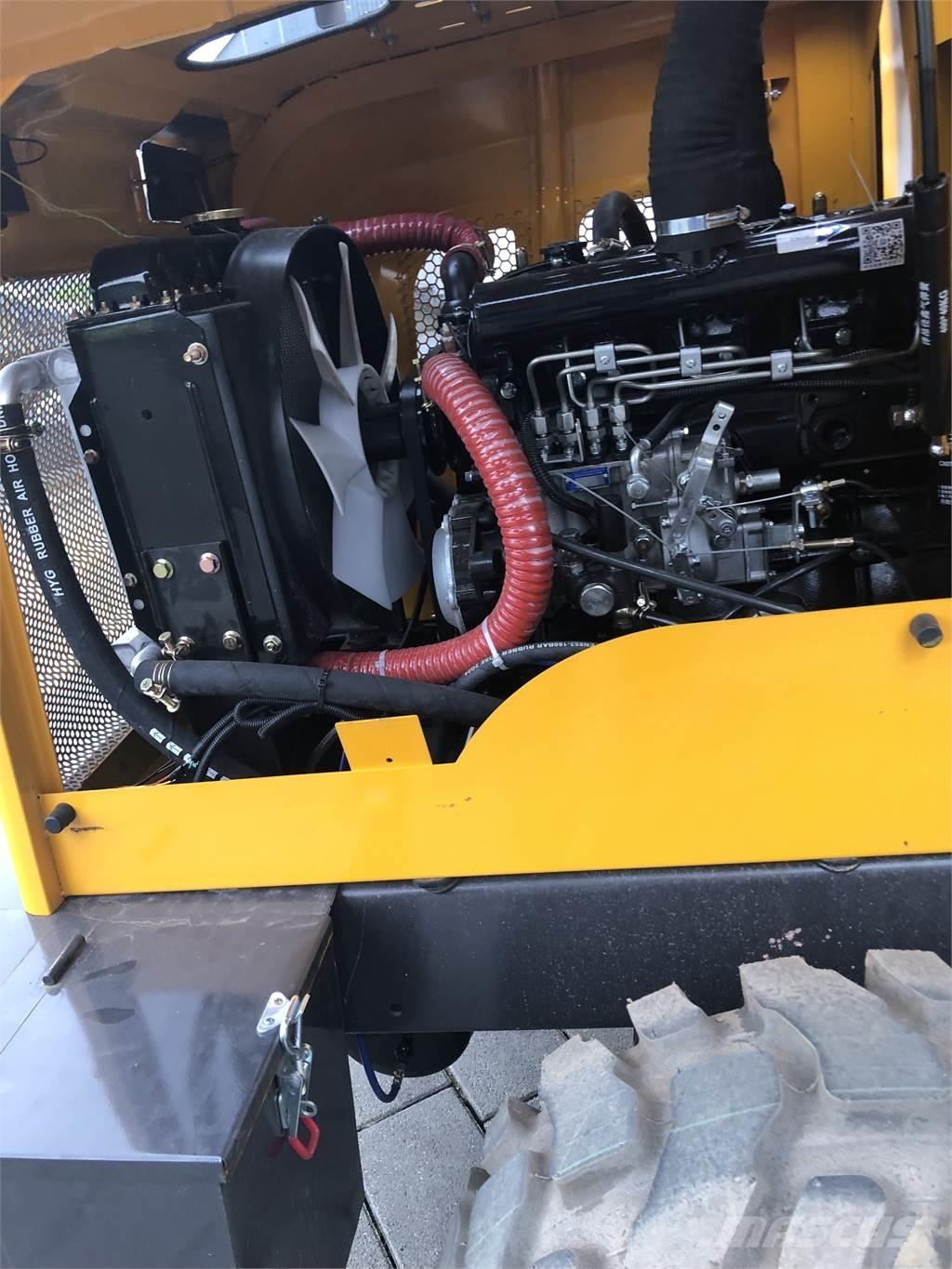  MP-l300 ( Machpro ) Kolesové nakladače
