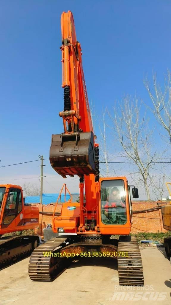 Doosan DH 225 LC-7 Pásové rýpadlá