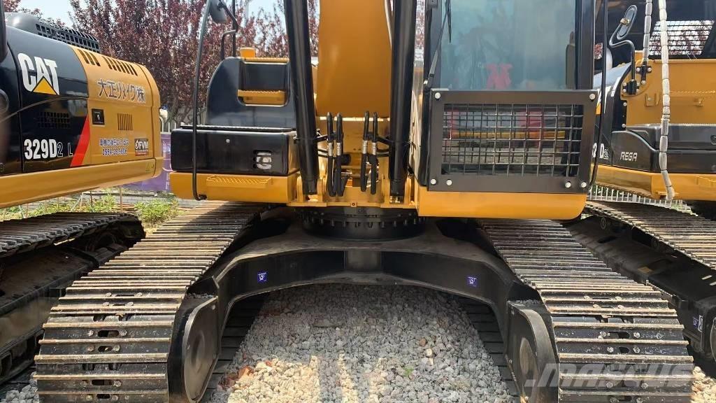 CAT 323 D L Pásové rýpadlá