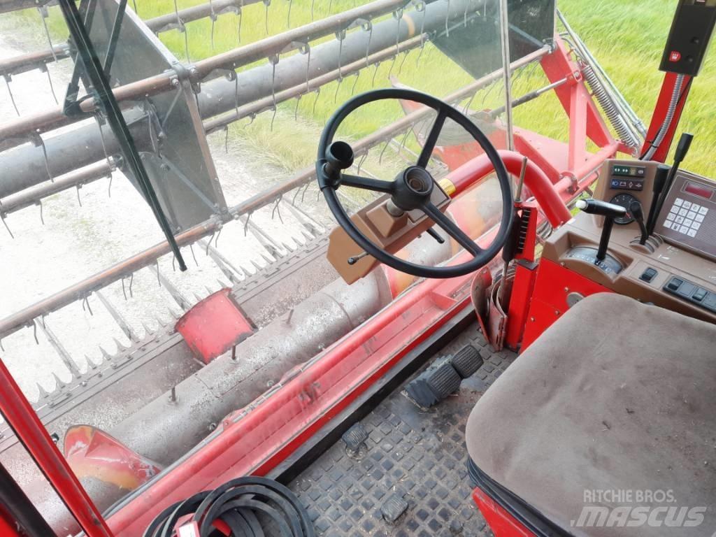 Dronningborg D7500 Kombinované zberacie stroje