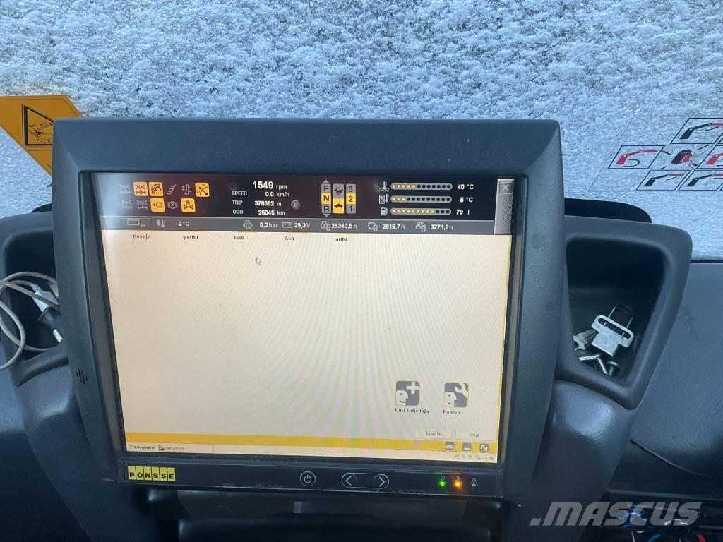 Ponsse WISENT 8W Lesné traktory