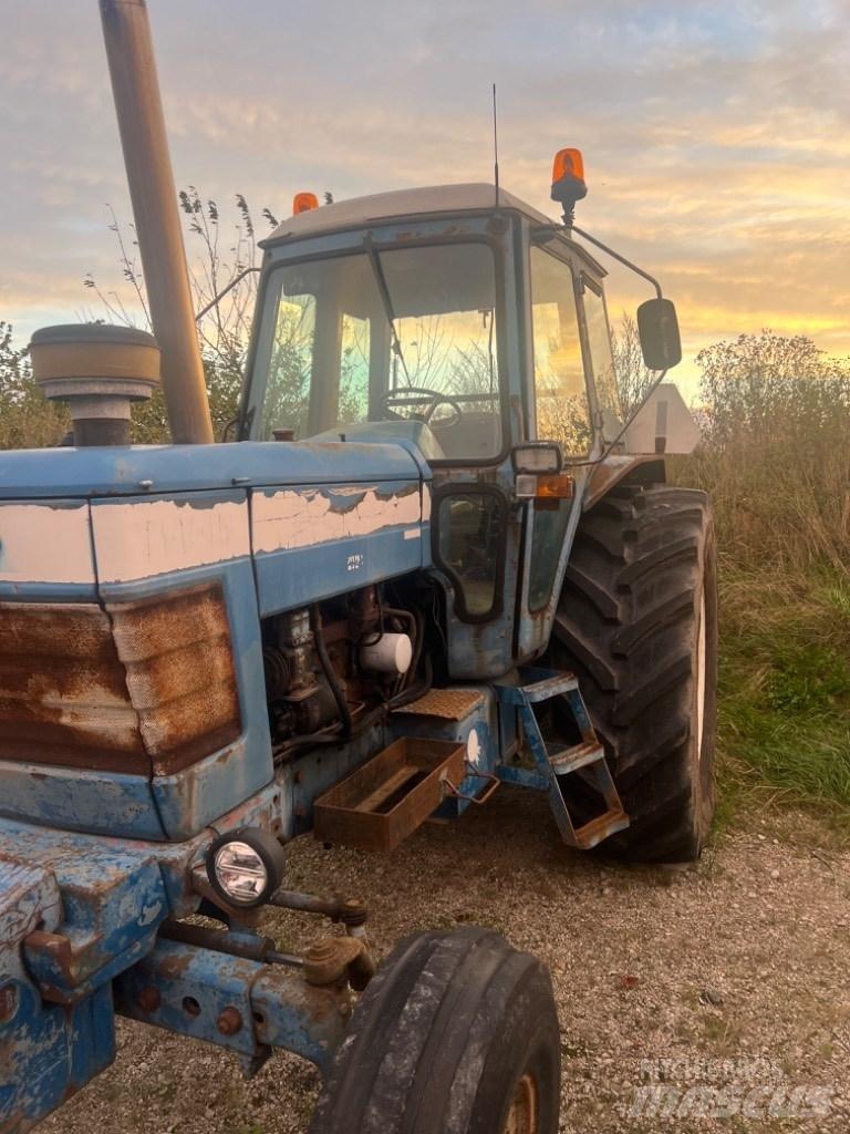 Ford TW 15 Traktory
