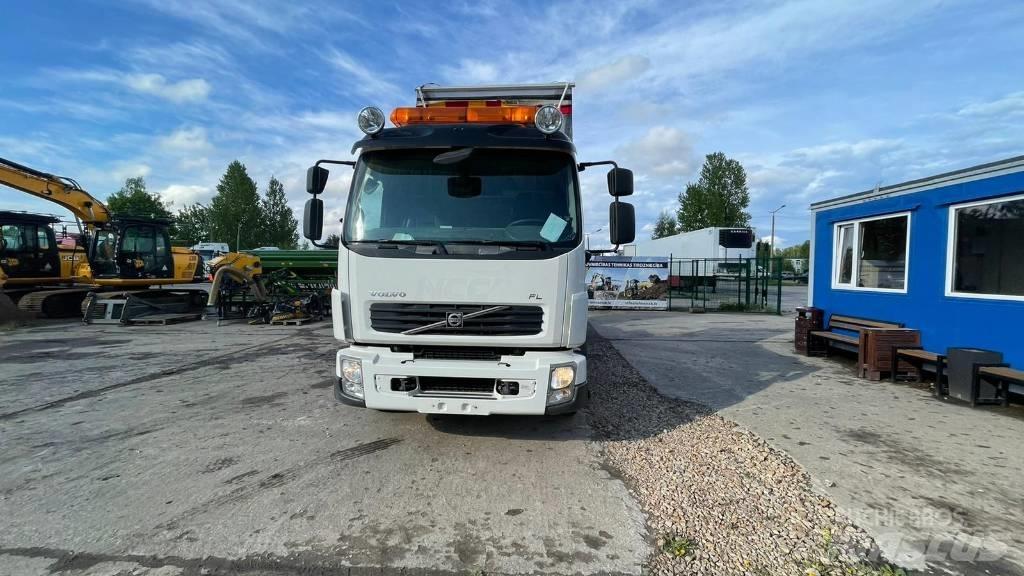 Volvo FL 10 Nákladní vozidlá na prepravu automobilov