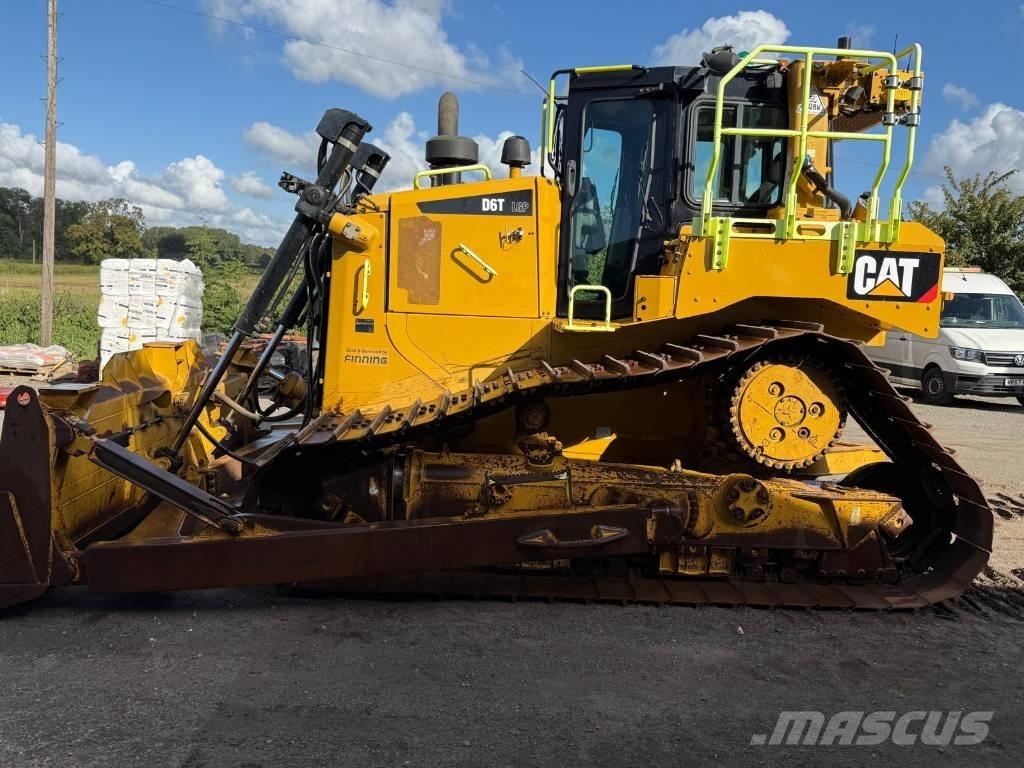 CAT D 6 T LGP Pásové dozéry