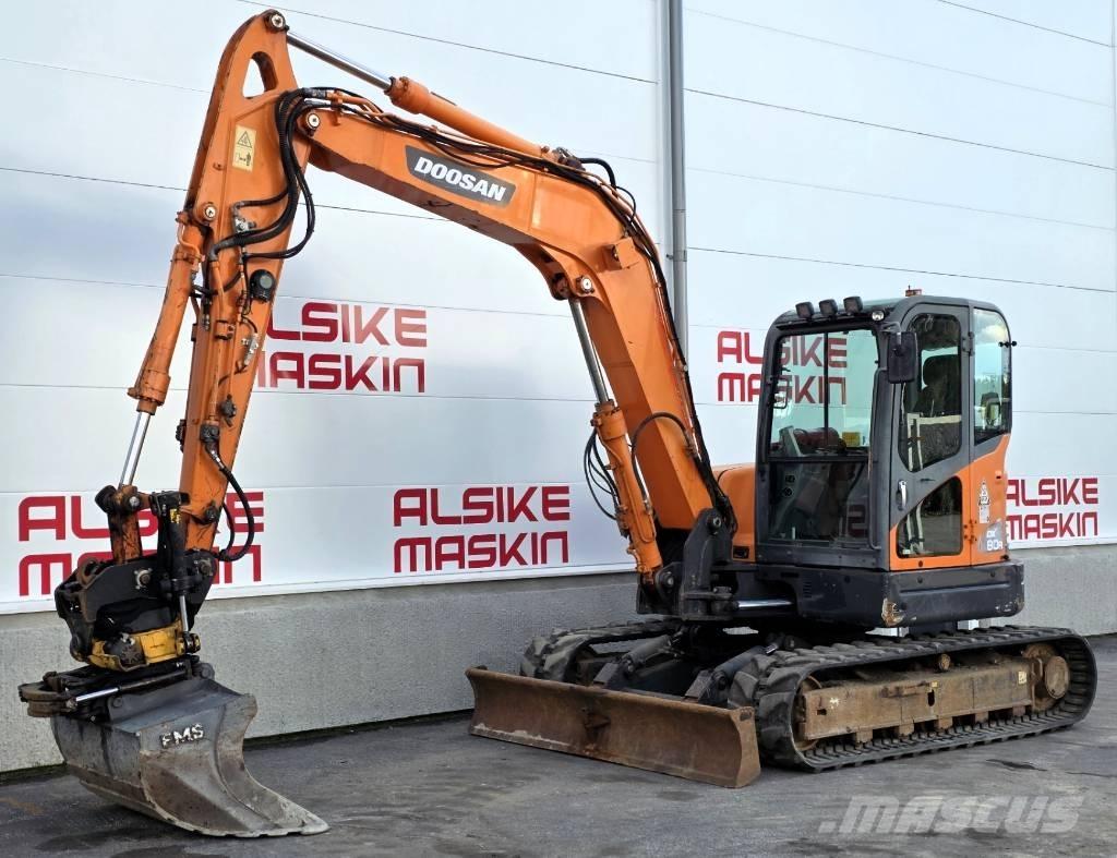 Doosan DX 80 R Midi rýpadlá 7 t - 12 t